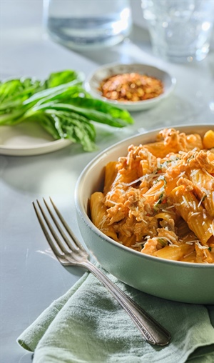 Spicy Vodka Pasta (Gigi Hadid Pasta Dupe)