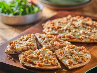 Easy Sausage Flatbread
