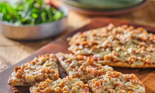 Easy Sausage Flatbread